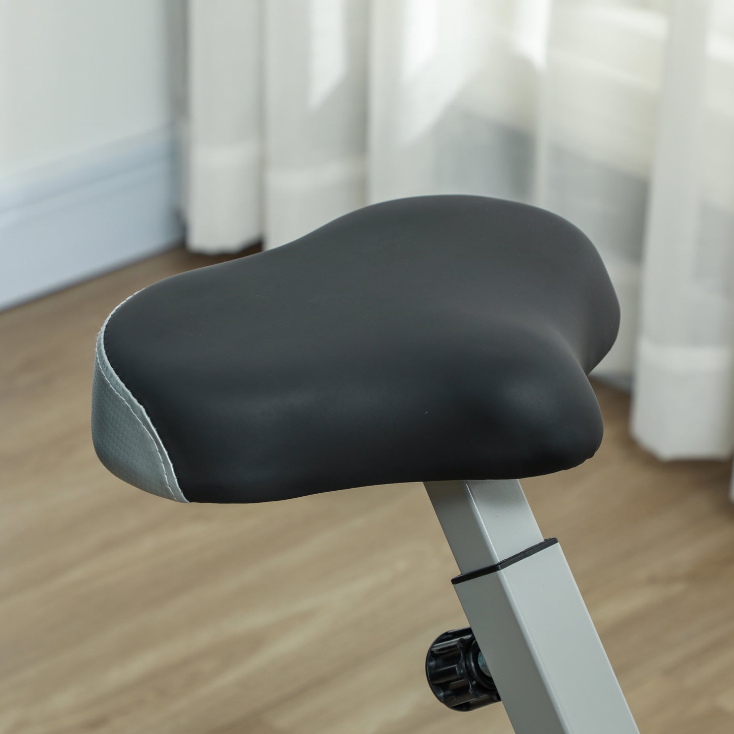 SPORTNOW Folding and Quiet Exercise Bike with 8-Level Magnetic Resistance and Heart Rate Sensor, for Home Gym