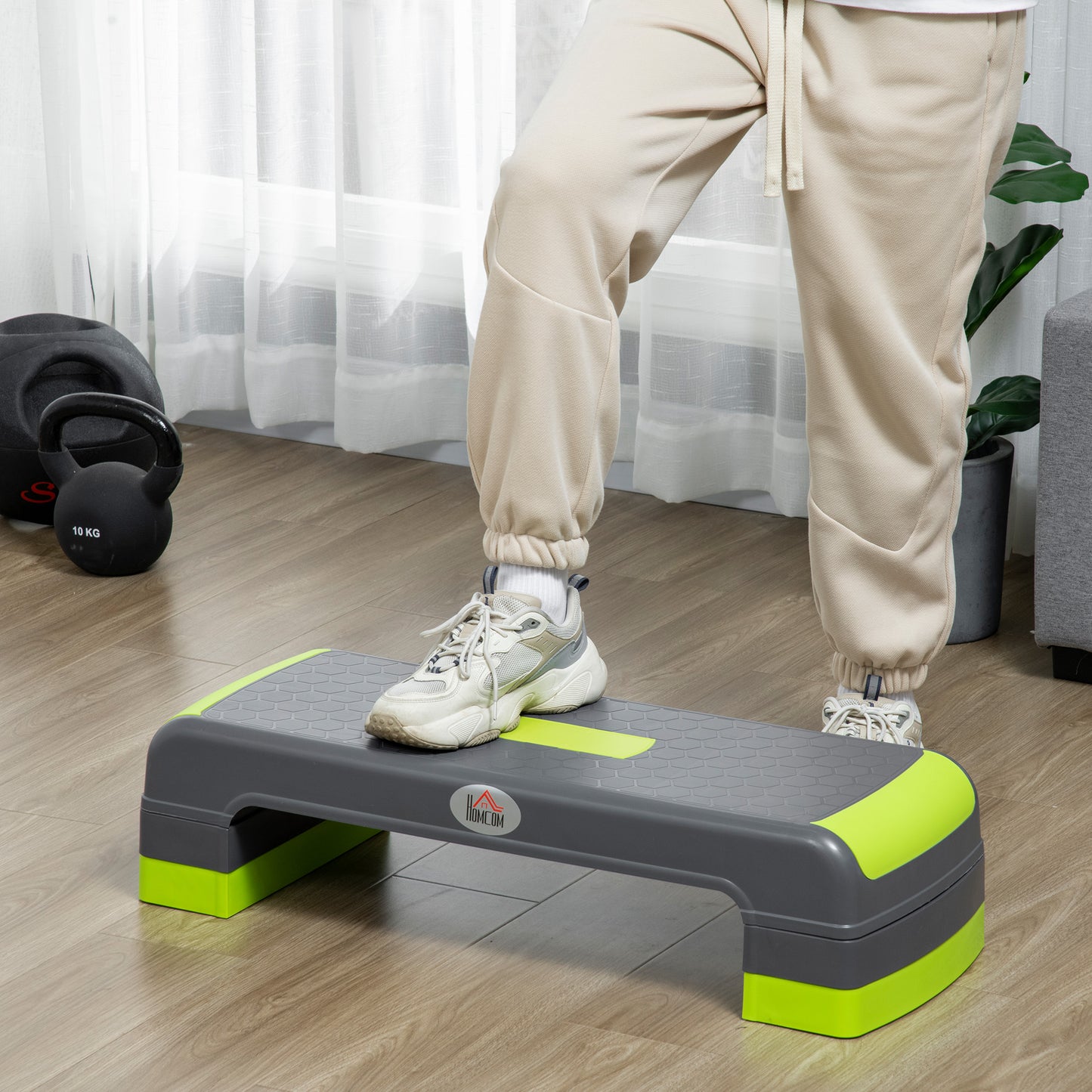 HOMCOM Aerobic Step with 3-Level Adjustable Heights for Home, Office Exercise