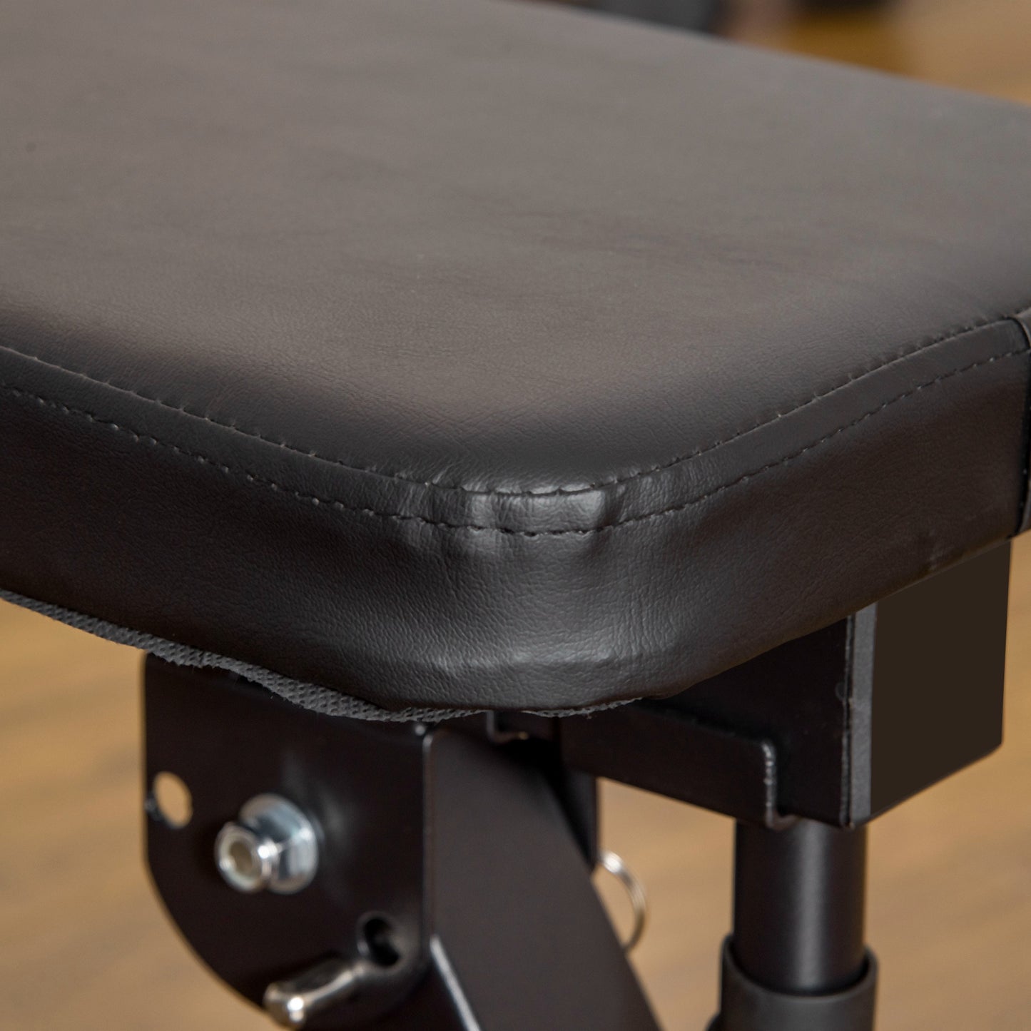 HOMCOM Adjustable Weight Bench, Foldable Bench, with Barbell Rack